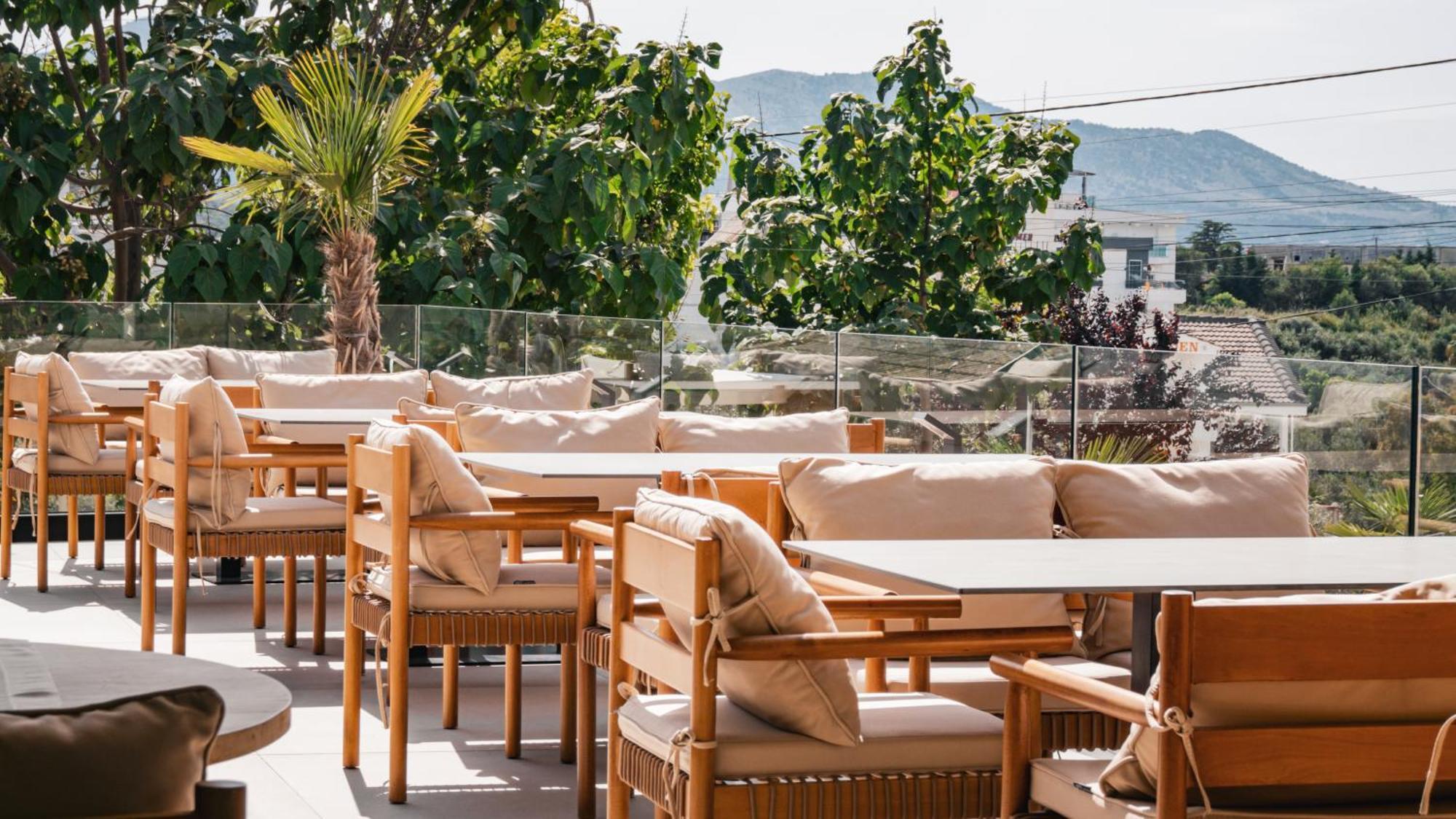 La Luna Hotel Ksamil Exterior photo